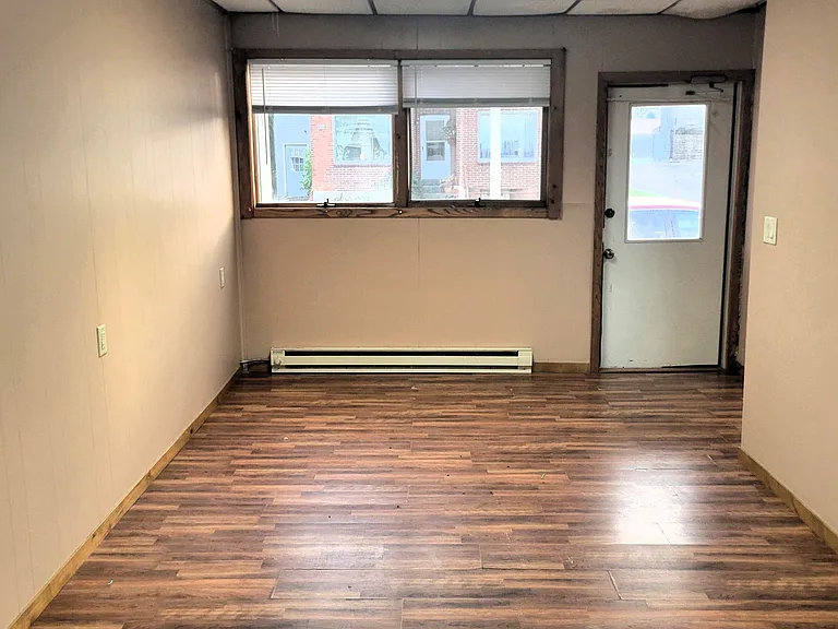 118 Spring St #1 — Photo 6