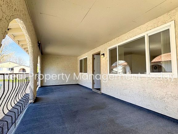 4th image of 6119 Glen Mary Ln SE Unit D