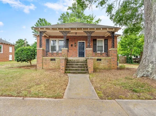 411 Abbott Ave, Greenwood, SC 29646