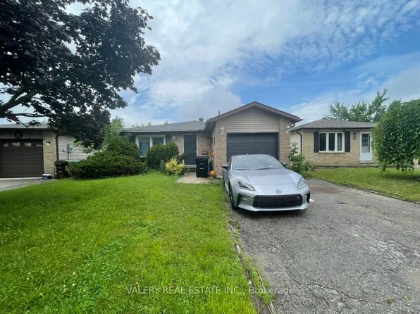 73 Hickling Trl, Barrie, ON L4M 5S7