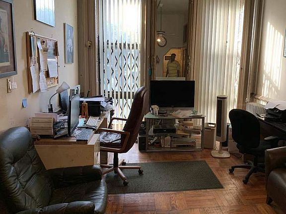 2nd image of 2117 5th Ave APT 3