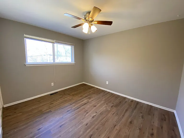 5167 Ville Maria Ln — Photo 12