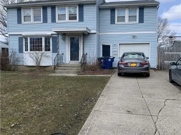 368 Willow Ridge Dr, Amherst, NY 14228