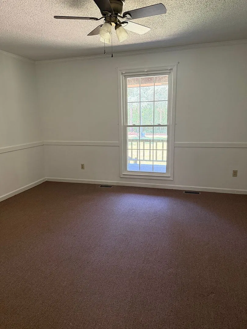 3027 Wexford Drive — Photo 4