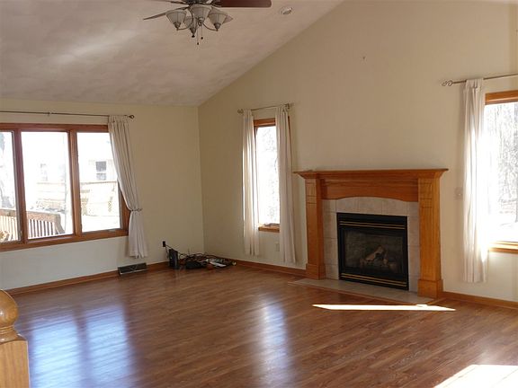 3rd image of 7344 Vanista Ct