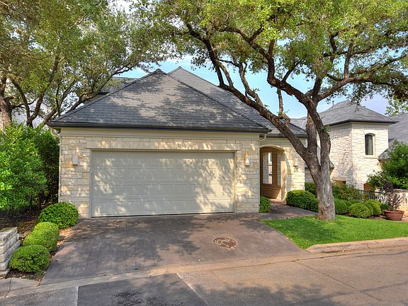 3rd image of 4408 Long Champ Dr APT 29