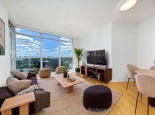 28 Harrison Garden Blvd #1605, Toronto, ON M2N 7B5