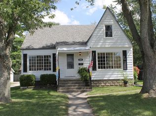 1019 Azalea St SE, Demotte, IN 46310