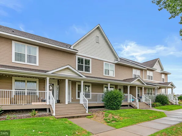 9 Hope Cir, Hudson, WI 54016
