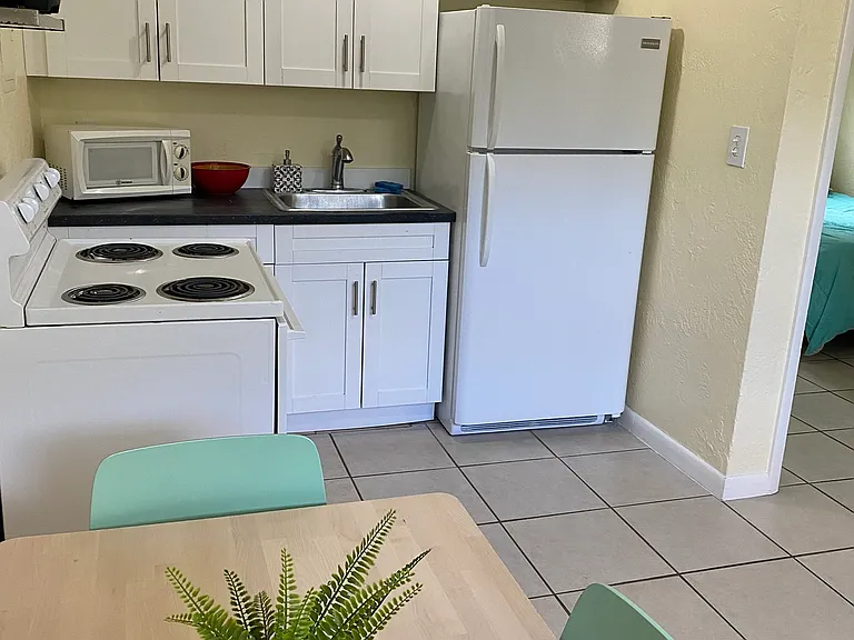 5896 SW 66th St #7 — Photo 7