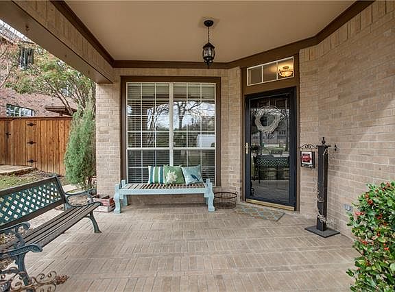 3rd image of 3224 Kent Dr