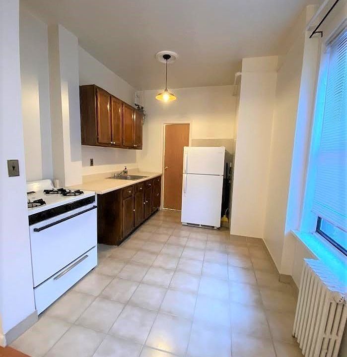 1st image of 30-81 32nd St #3