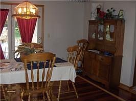 3rd image of 118 Lancelot Dr