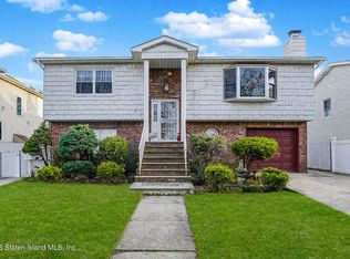 72 Reading Ave, Staten Island, NY