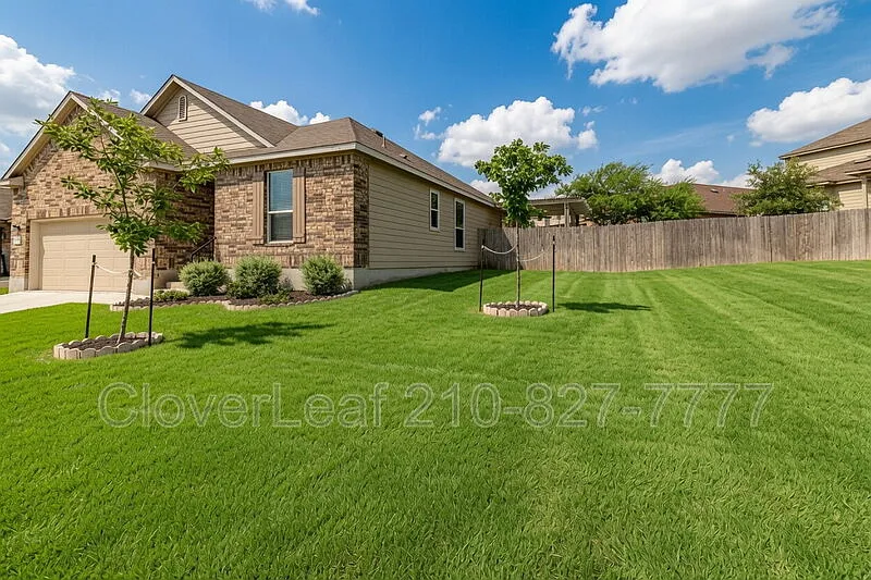 4 bed, 2.0 bath, 1675 sqft, $1,897 — Photo 4
