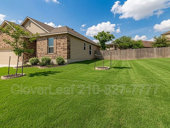 4th image of 3335 Windfield Path