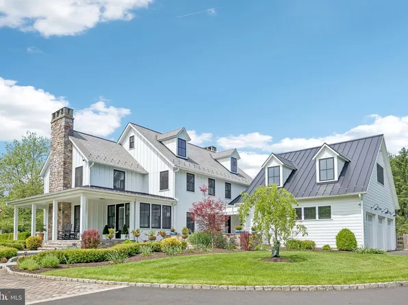 5 Windy Hollow Rd, New Hope, PA 18938