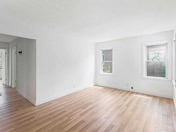 3rd image of 1026 Goodman Ave