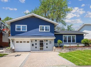 15142 Rob Roy Dr, Oak Forest, IL 60452