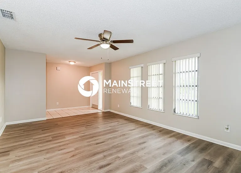 4106 SW Santa Barbara Pl — Photo 3