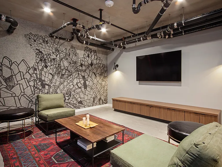 The Lounge