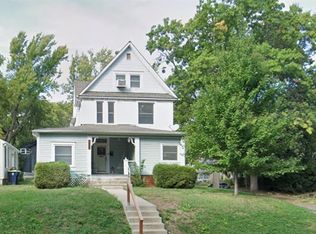 3800 Roanoke Rd, Kansas City, MO 64111