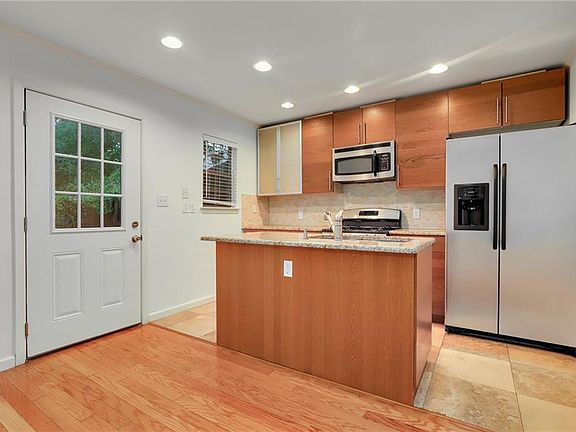 5th image of 2101 Polaris Ave APT 3