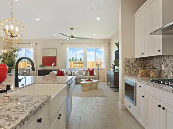 2290 Dilip Dr, Manteca, CA 95337