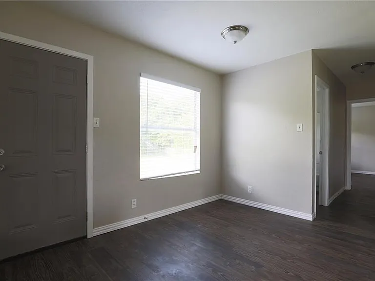 1410 Ransom St — Photo 13