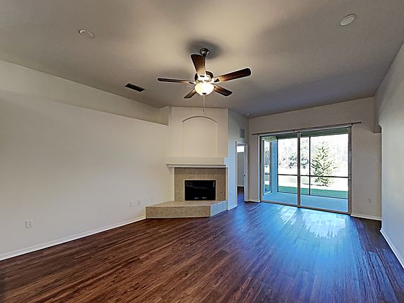 4th image of 1148 Thackery Way