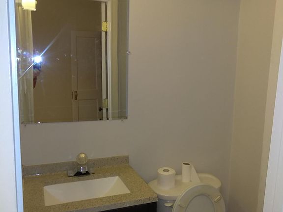 4th image of 6444 Ogontz Ave