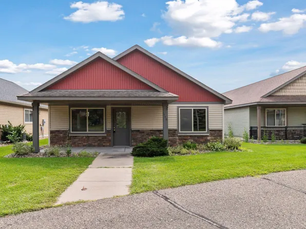 146 W Cemetery Rd, River Falls, WI 54022