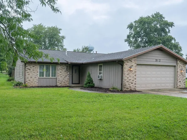 312 W Roe St, Ossian, IN 46777