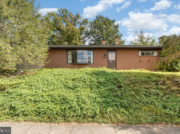 2540 Log Cabin Rd, York, PA 17408