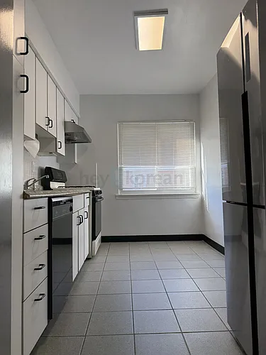 64-20 183rd St #2 Photo 1