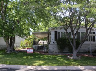 205 Luxury Ln, Reno, NV 89502