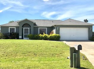 1002 NW 12th Ln, Cape Coral, FL 33993
