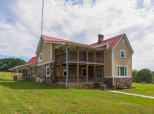 930 Kensington Rd, Chickamauga, GA 30707