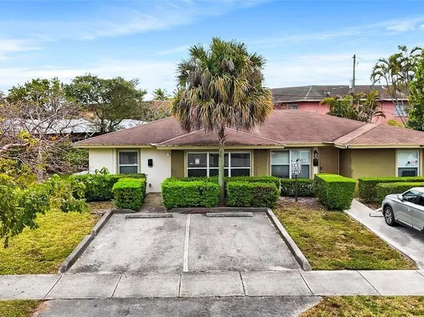 330 SW Avondale Drive, Pompano Beach, FL 33060