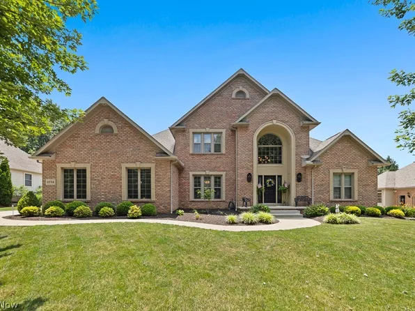 8574 Ashmede Court Cir NW, Massillon, OH 44646