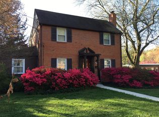 10003 Forest Grove Dr, Silver Spring, MD 20902