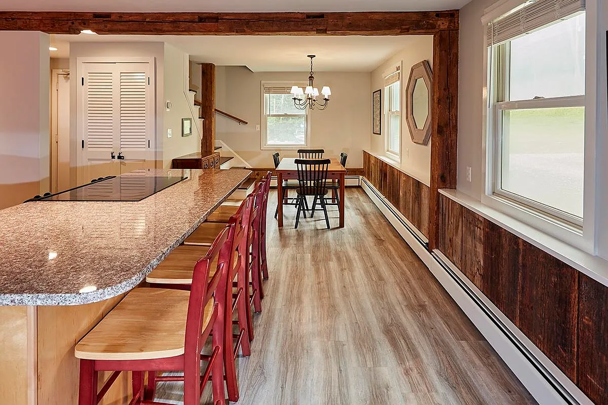 2 bed, 1.0 bath, 1004 sqft, $20,000 — Photo 3