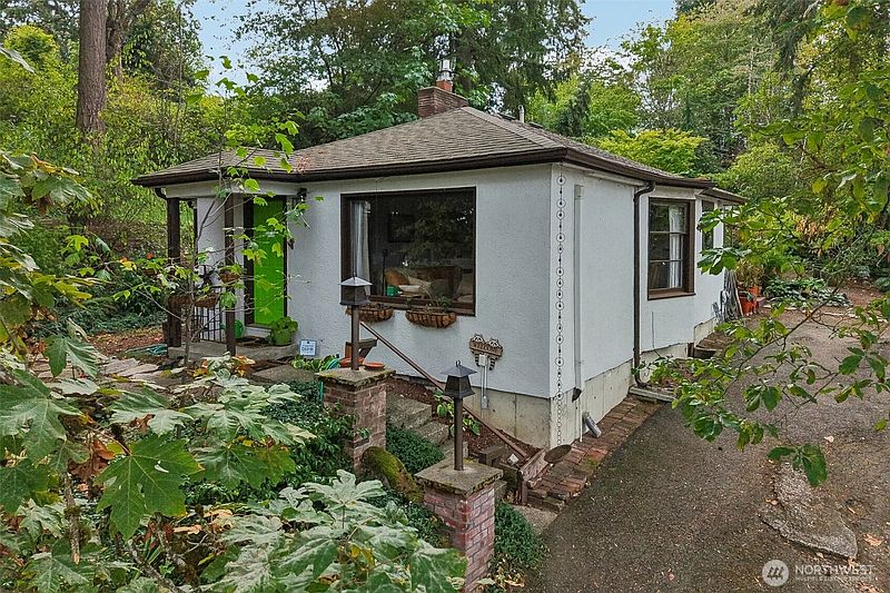 3rd image of 10747 56th Avenue S