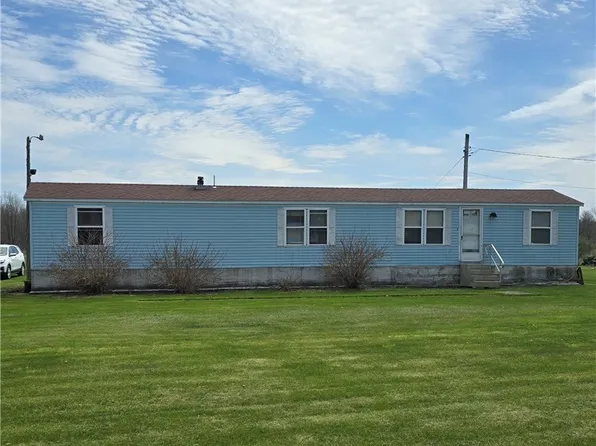 26668 State Route 180, Dexter, NY 13634