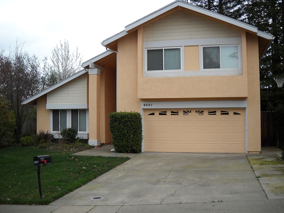 1st image of 8247 Foxfire Dr