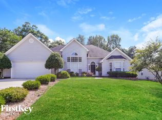 13308 Woodland Farm Dr, Charlotte, NC 28215