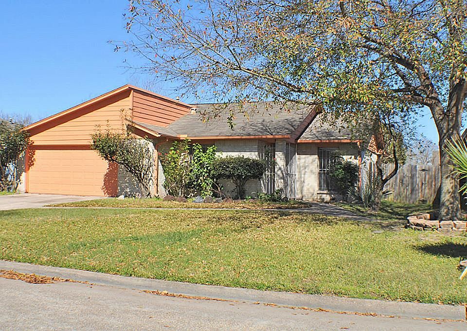1st image of 4103 Linden Glen Ln
