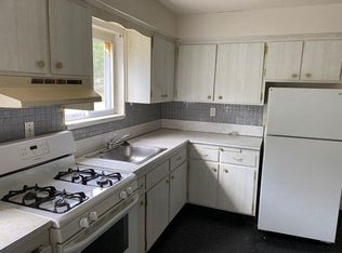 5568 Perkins Rd #1, Bedford, OH 44146
