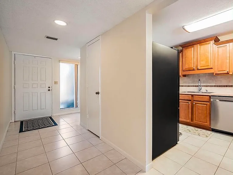3505 Tarpon Woods Blvd #Q402 — Photo 2