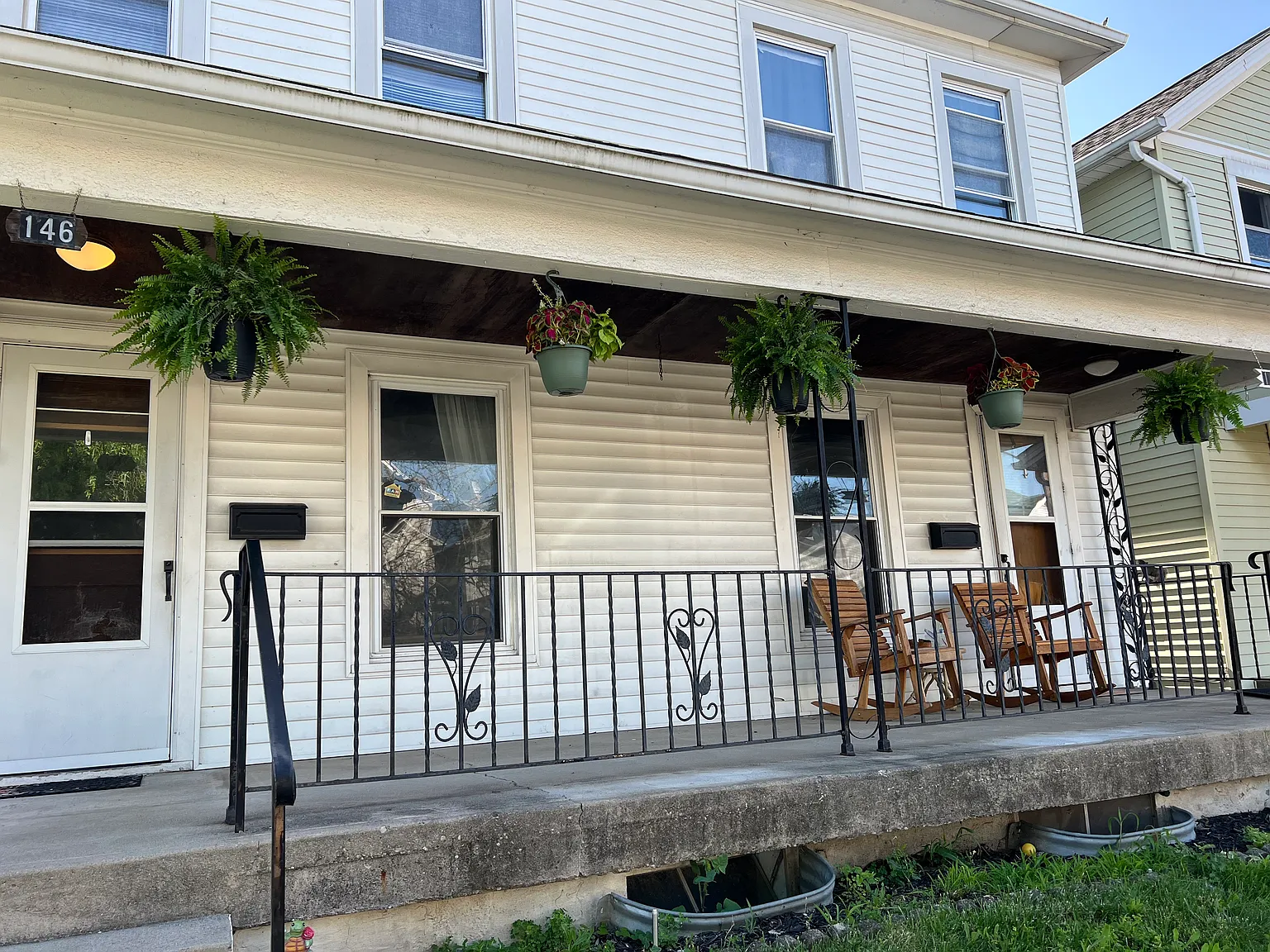3 bed, 1436 sqft, $1,350 — Photo 1